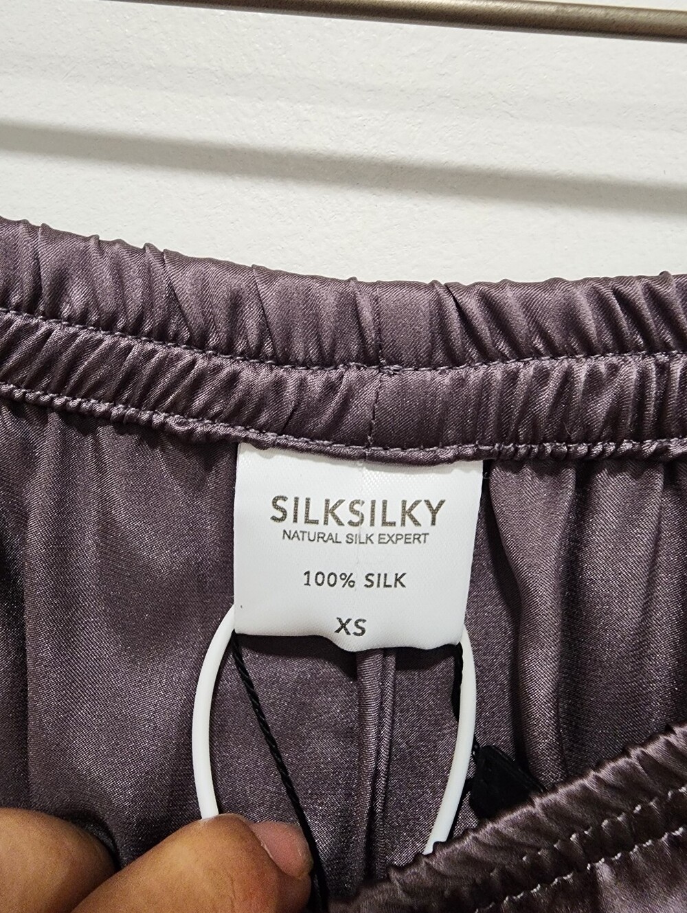 NWT SilkSilky 100% Silk Sleep Pants Cropped XS Purple Mauve Lounge Bottoms - Picture 12 of 16